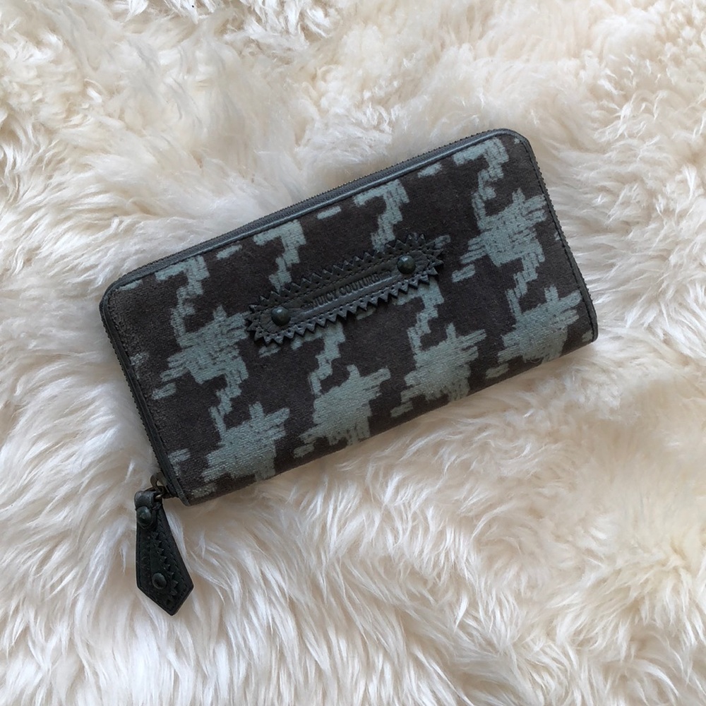 Juicy Couture Wallet